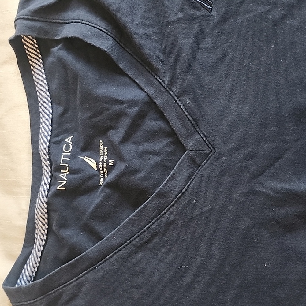 Nautica t shirt